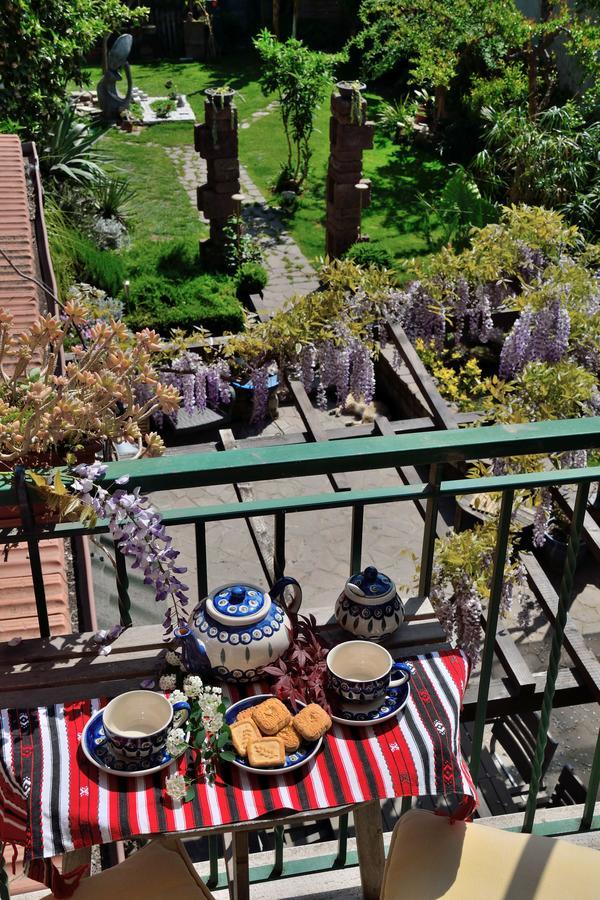 Abbraccia Morfeo Couette-café 3*